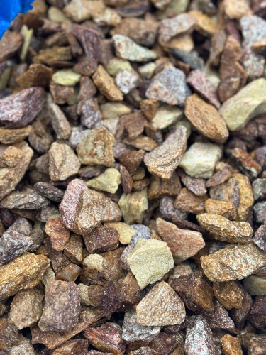 Златолит персиковый декоративная каменная крошка купить в Сатке