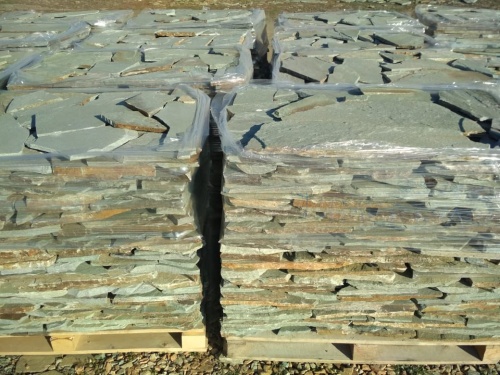 Плитняк златолит зелёный для цоколя, отмостки купить в Сатке