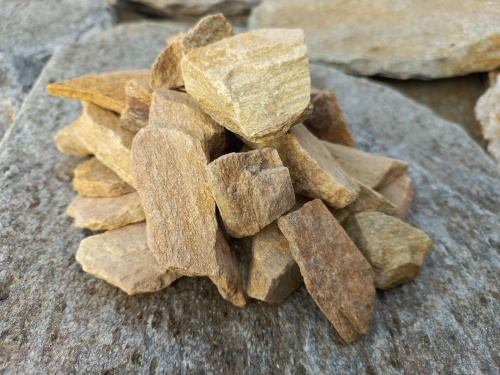 Златолит жёлтый декоративная каменная крошка купить в Сатке