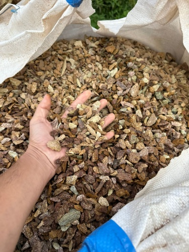 Златолит персиковый декоративная каменная крошка купить в Сатке