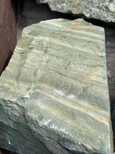 Ландшафтные глыбы зелёные 200-500 килограмм купить в Сатке