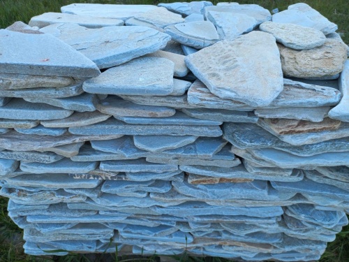 Плитняк златолит зелёный галтованный для цоколя купить в Сатке